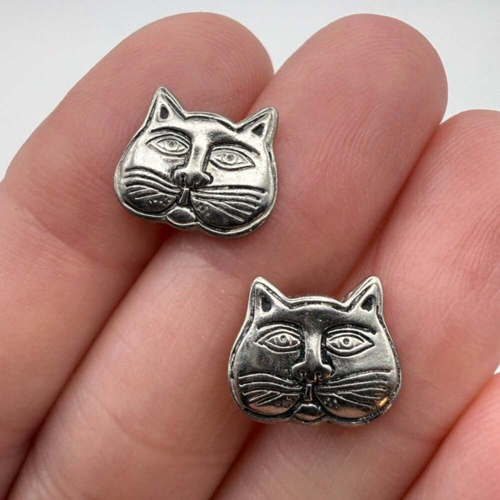 Vintage Laurel Burch Etched Cat Head Stud Earrings Silver Tone Signed Pierced